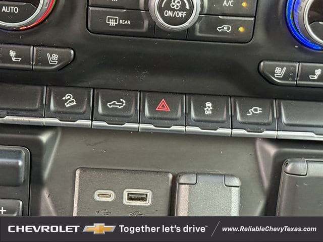 Used 2021 Chevrolet Silverado 2500 LTZ w/ LTZ Convenience Package AWD/4WD image 22