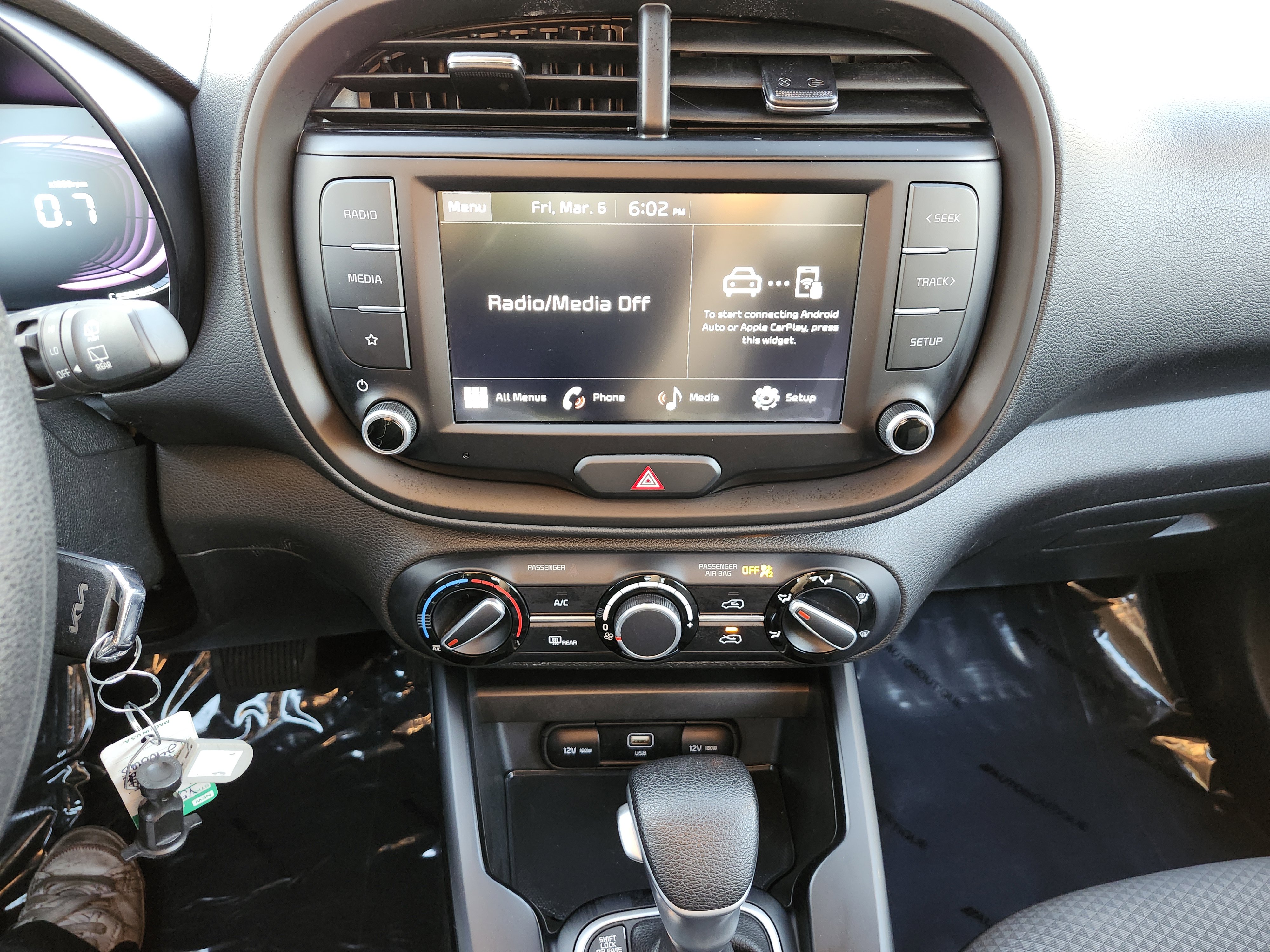 Used 2024 Kia Soul LX w/ Option Group 015 image 28