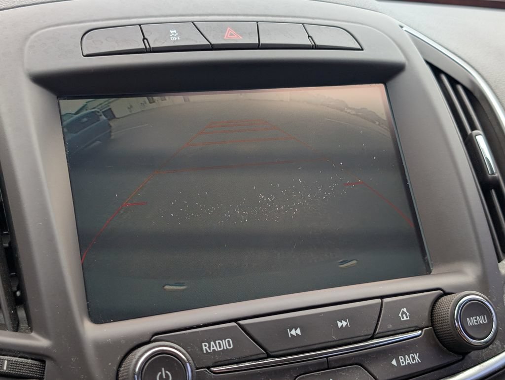 Used 2016 Buick Regal FWD image 18