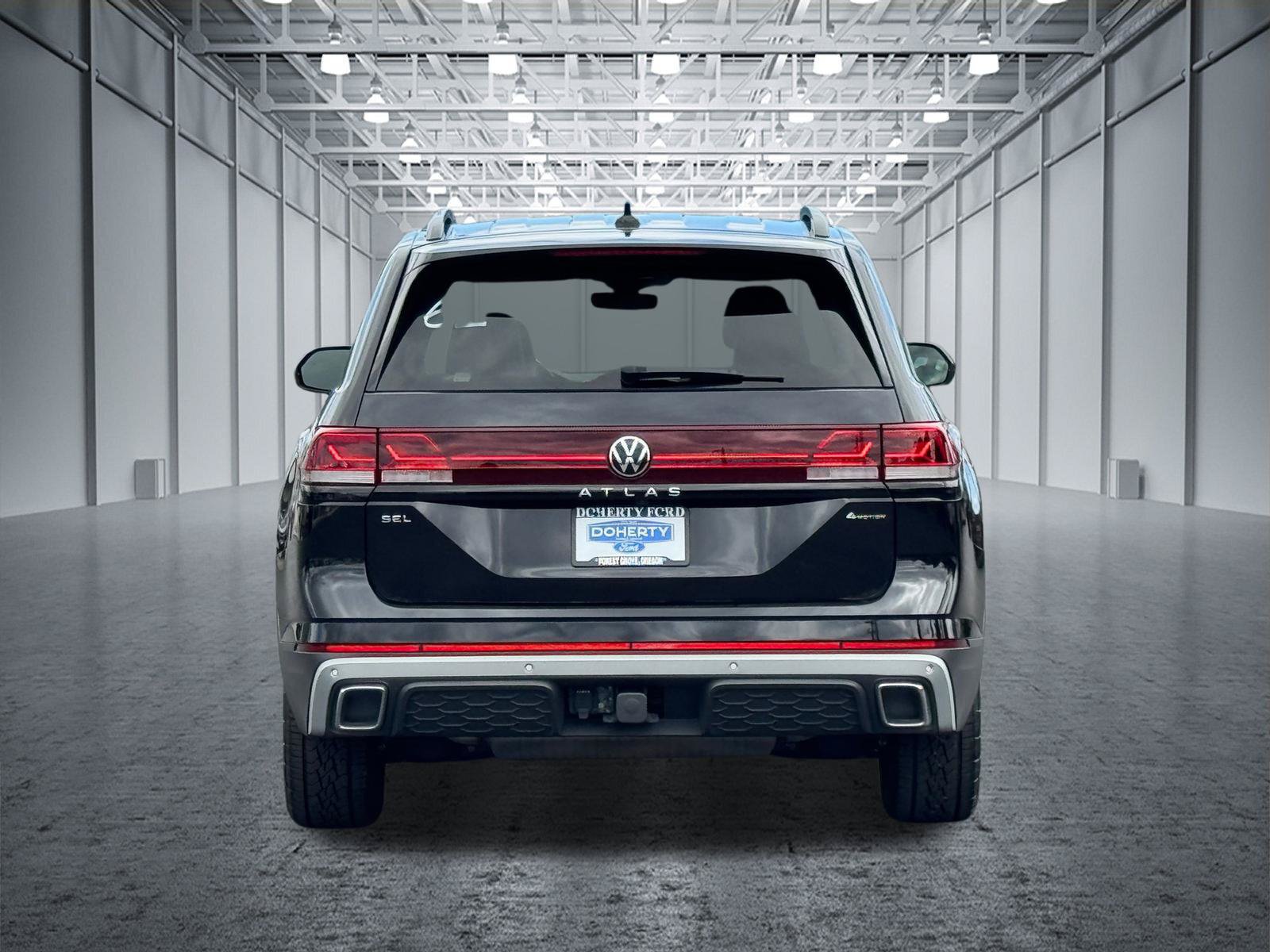 Used 2024 Volkswagen Atlas Peak Edition SEL AWD/4WD image 9