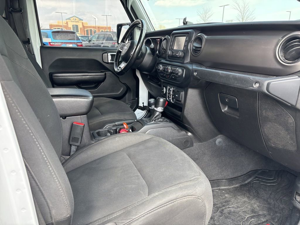 Used 2020 Jeep Gladiator Sport w/ Quick Order Package 24S AWD/4WD image 14