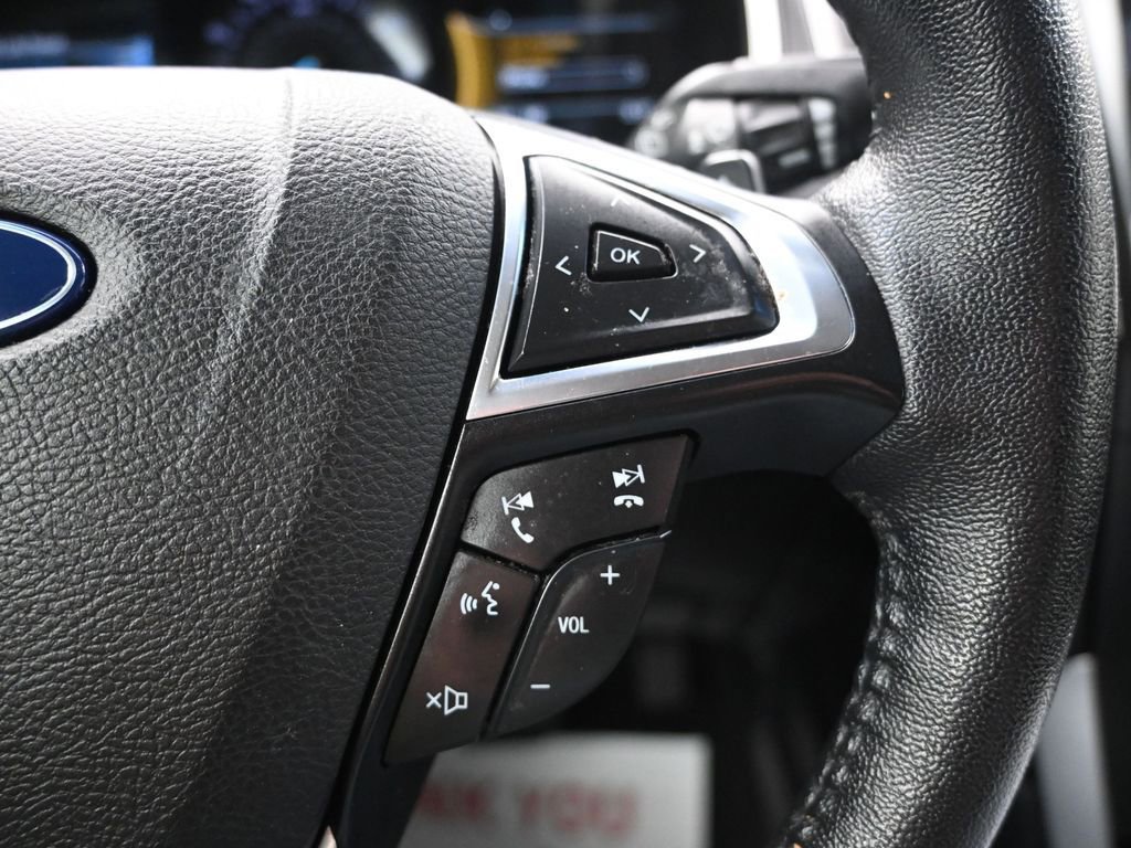 Used 2018 Ford Edge SEL w/ Equipment Group 201A image 26