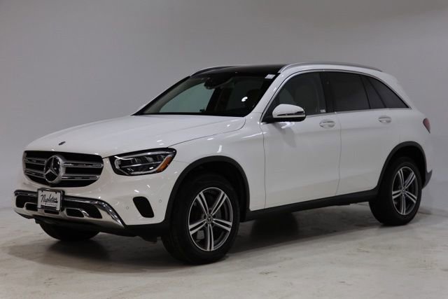Used 2020 Mercedes-Benz GLC 300 4MATIC image 3