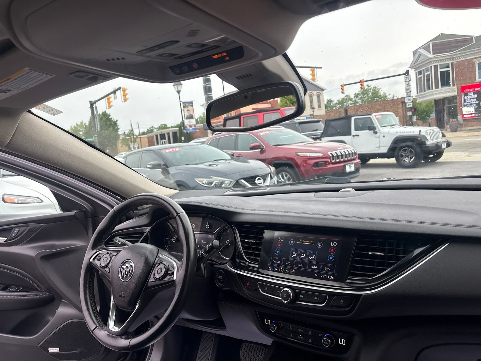 Used 2019 Buick Regal Essence w/ Driver Confidence Package I AWD/4WD image 24