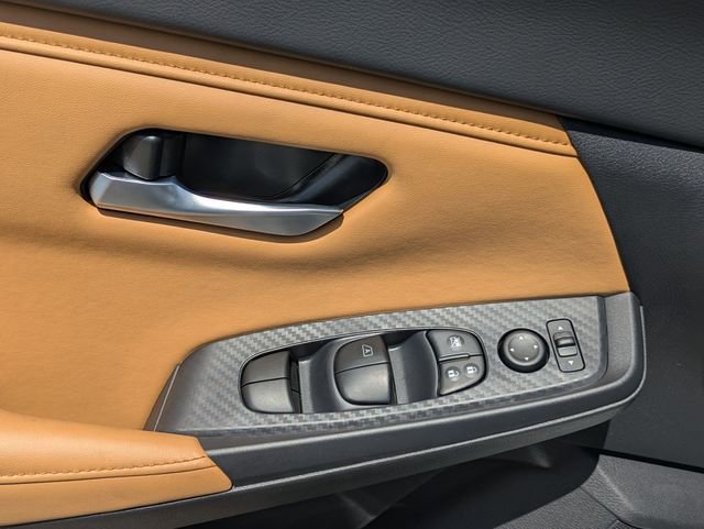 New 2025 Nissan Sentra SV w/ SV Premium Package FWD image 12