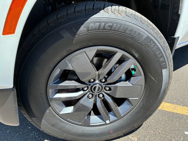 New 2026 Nissan Frontier SV w/ SV Convenience Package RWD image 9