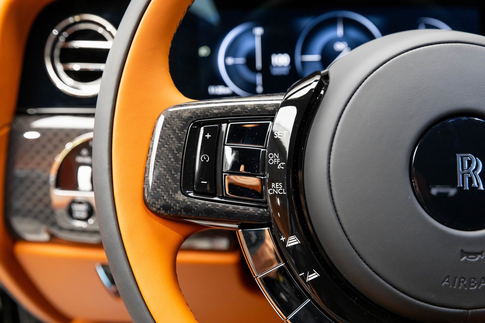 New 2026 Rolls-Royce Cullinan Black Badge image 20