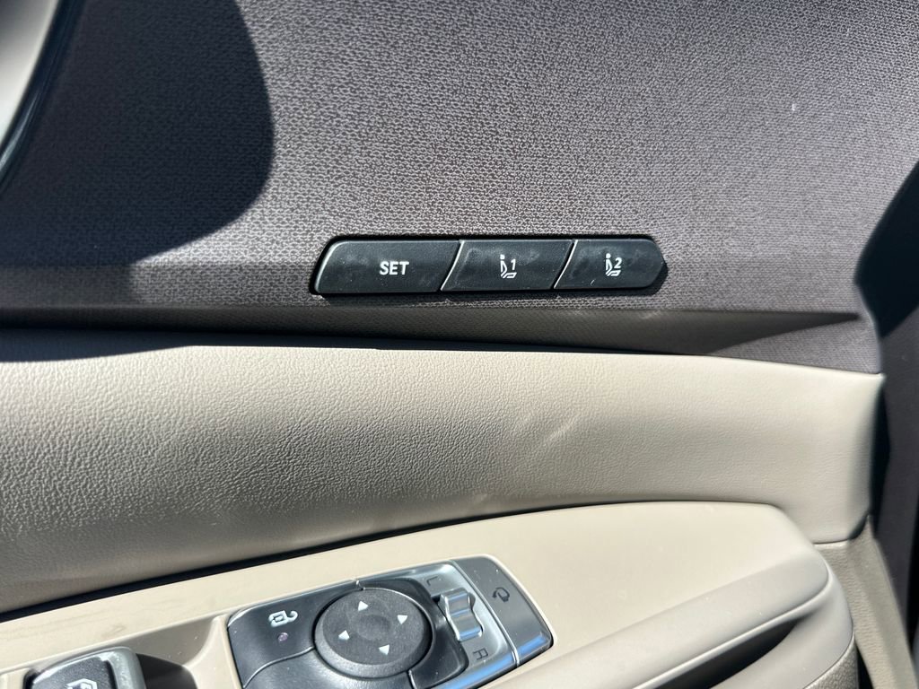 New 2026 Kia Carnival EX image 12