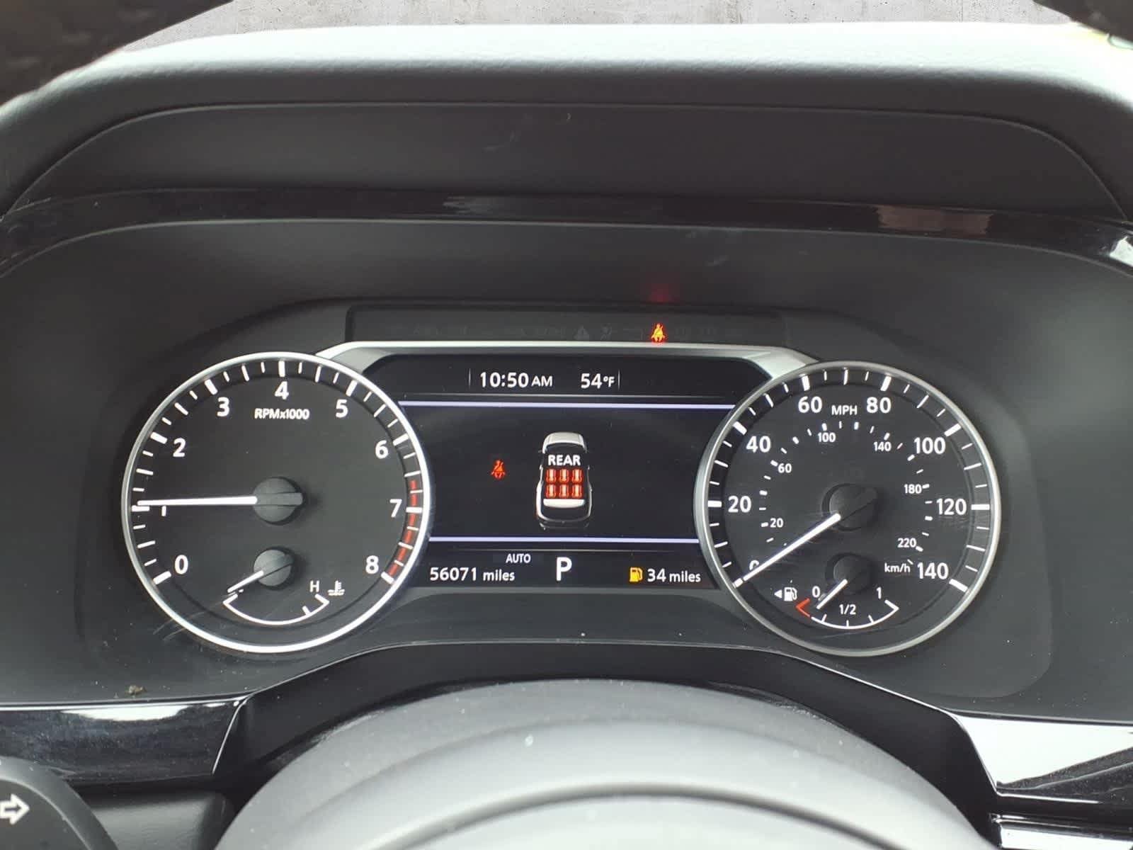 Used 2025 Nissan Pathfinder SV AWD/4WD image 16