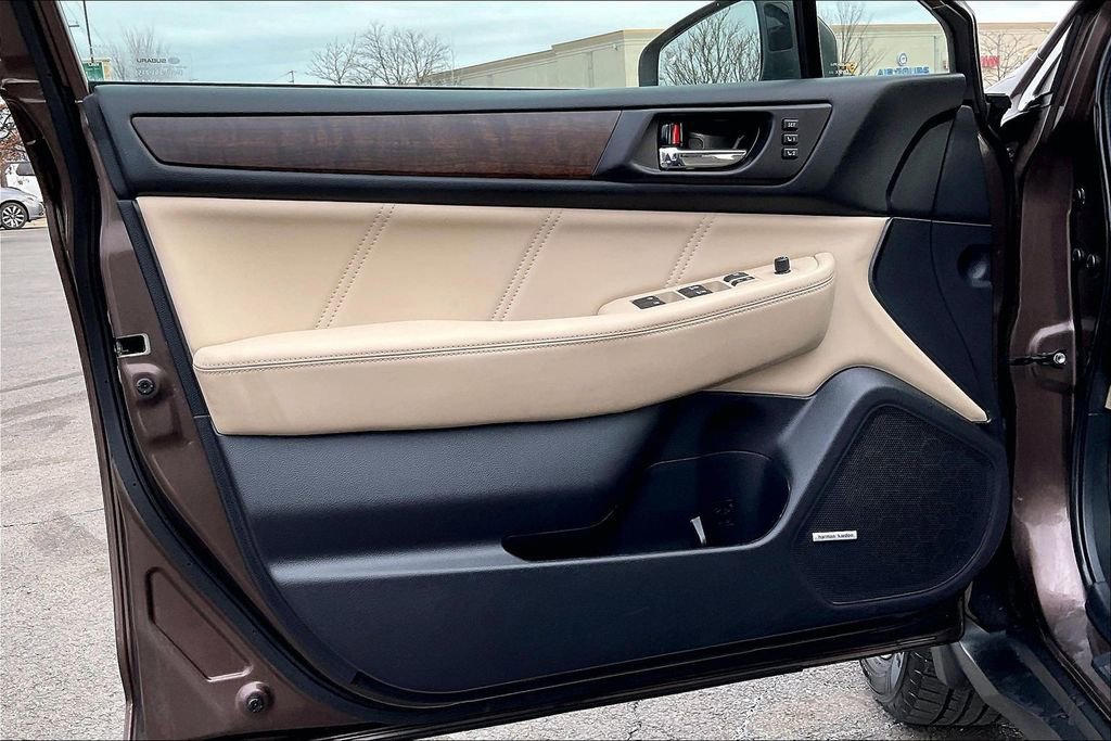Used 2019 Subaru Outback 2.5i Limited w/ Popular Package #2 image 26
