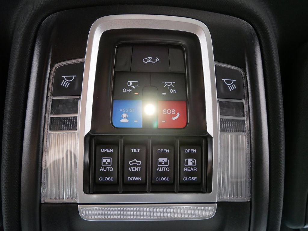 New 2027 RAM 1500 Laramie w/ Laramie Preferred Package AWD/4WD image 28