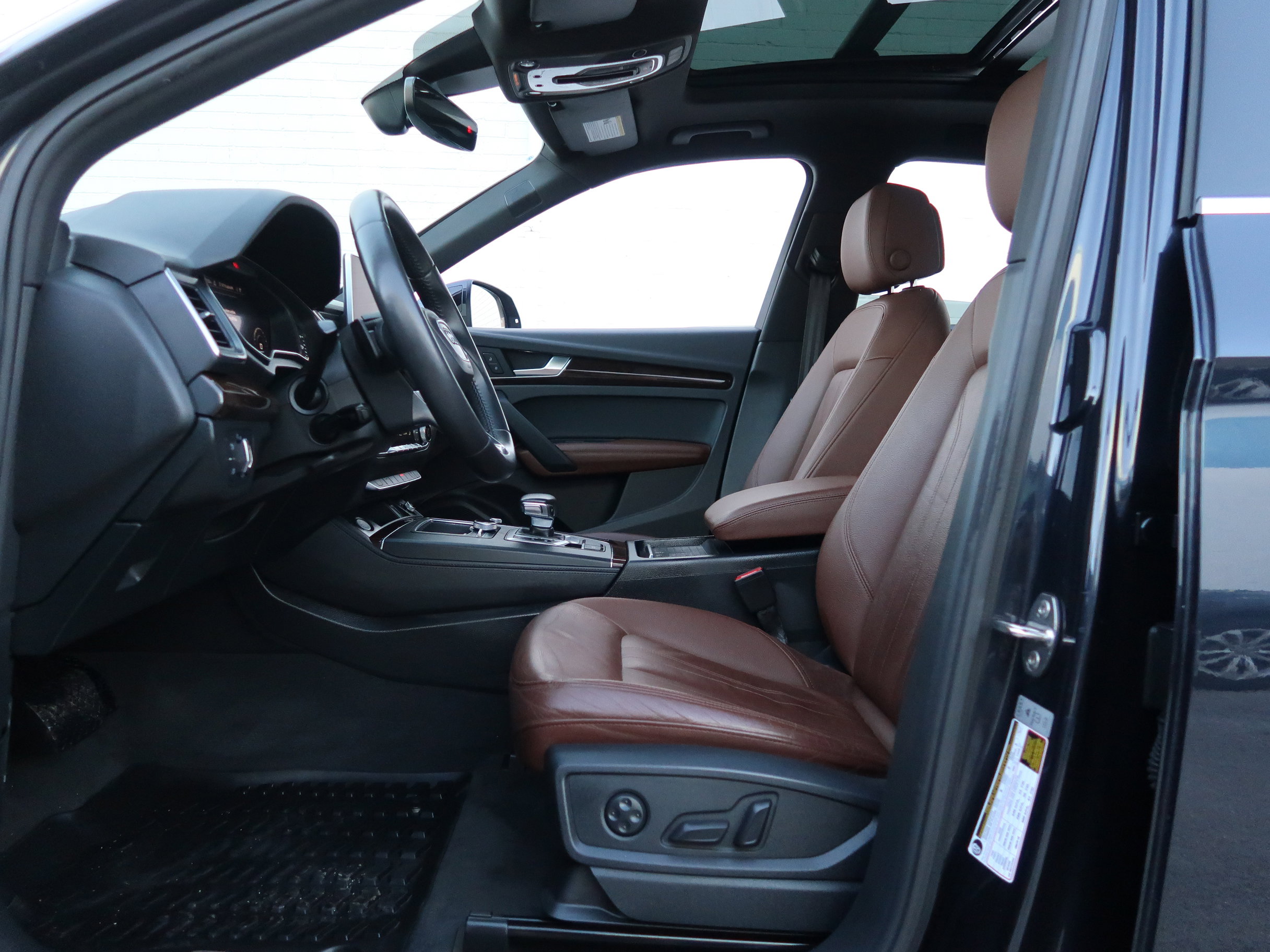 Used 2019 Audi Q5 2.0T Premium Plus w/ Premium Plus Package image 34