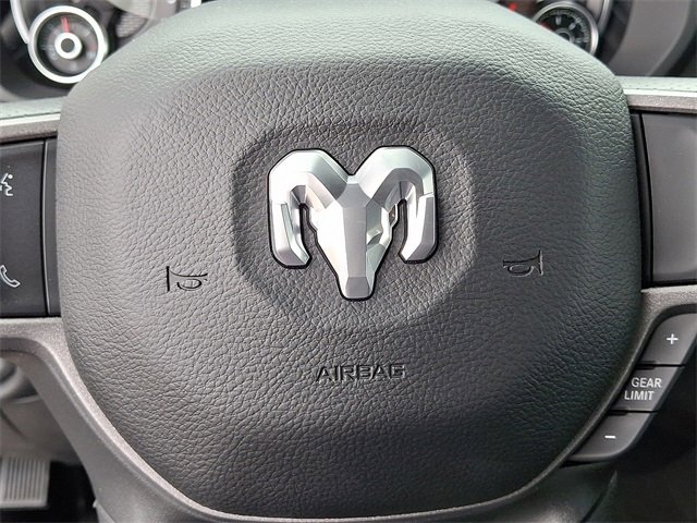 Used 2024 RAM 2500 Tradesman w/ Chrome Appearance Group image 20