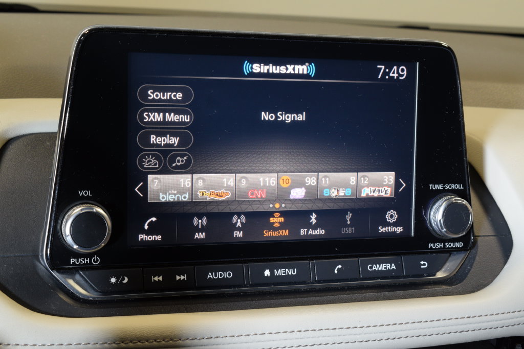 Used 2021 Nissan Rogue SV AWD/4WD image 23