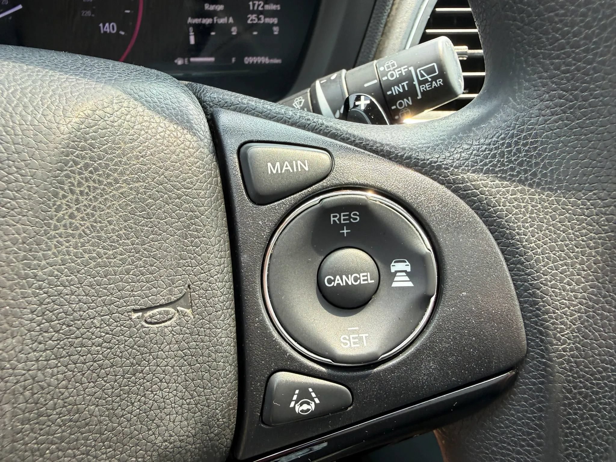 Used 2021 Honda HR-V EX image 24