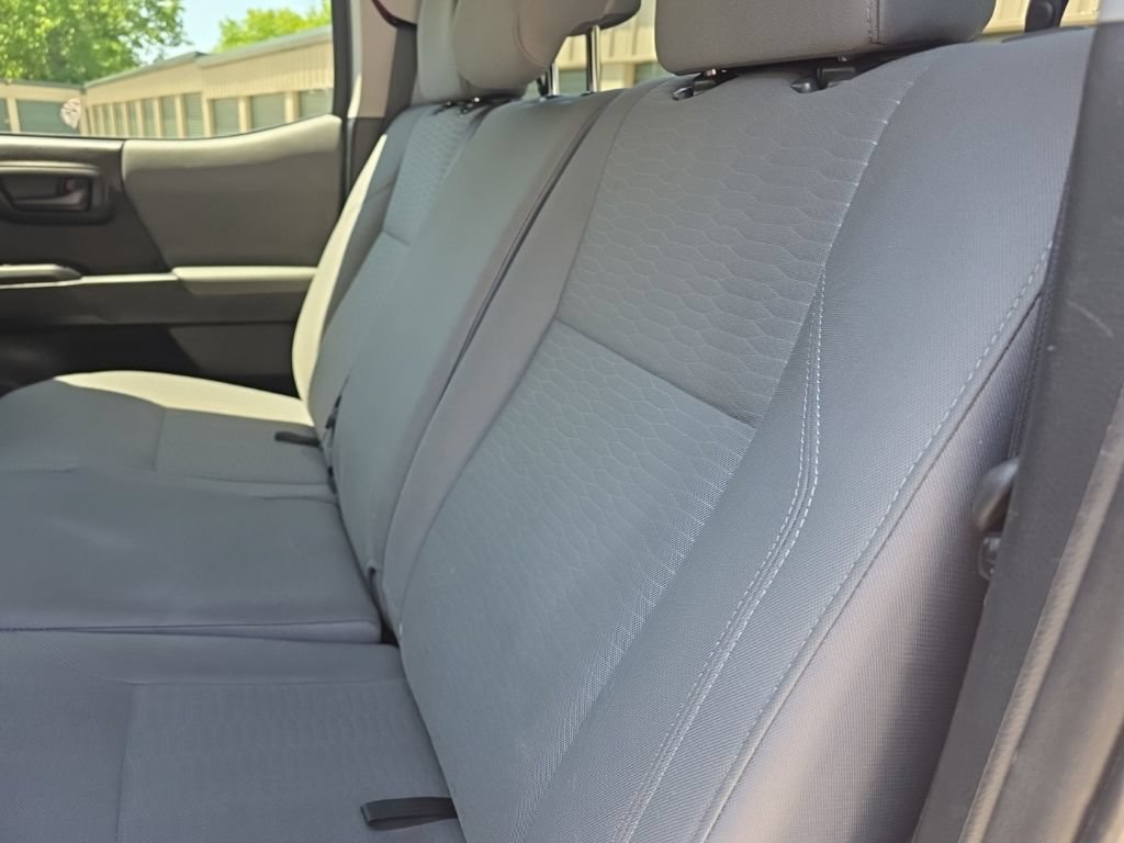 Certified 2019 Toyota Tacoma SR w/ SR Convenience Package AWD/4WD image 13