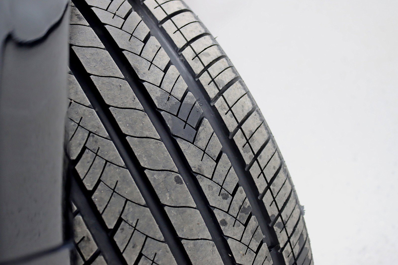 Used 2017 Lincoln Continental Select w/ Climate Package AWD/4WD image 36