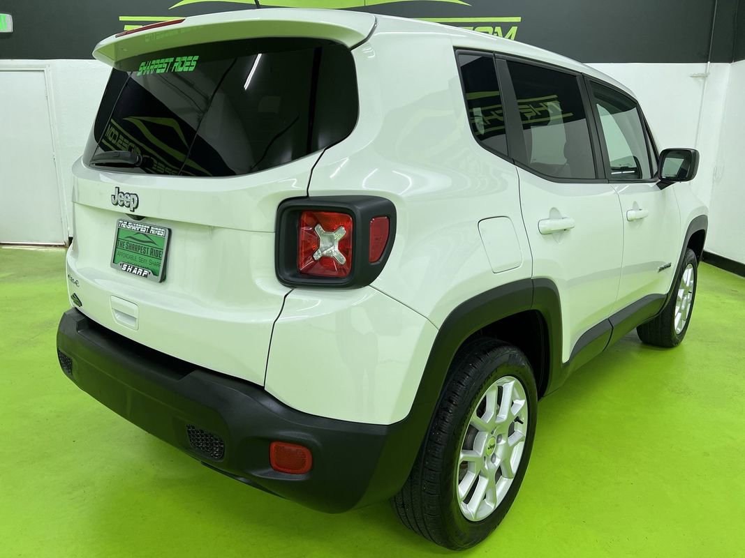 Used 2023 Jeep Renegade Latitude AWD/4WD image 10