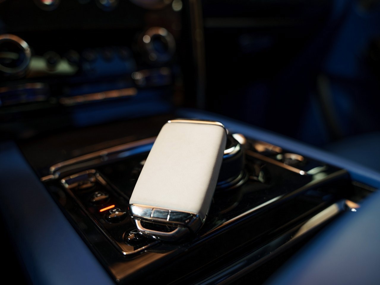 Certified 2023 Rolls-Royce Cullinan Black Badge w/ Driver's Package image 13