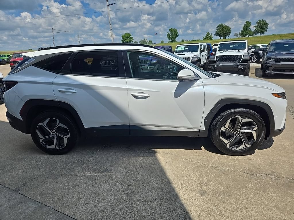 Used 2022 Hyundai Tucson Limited AWD/4WD image 14