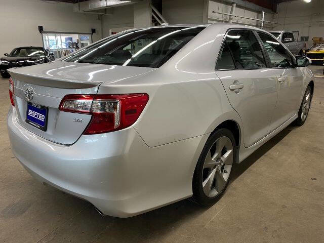 Used 2013 Toyota Camry XLE image 5