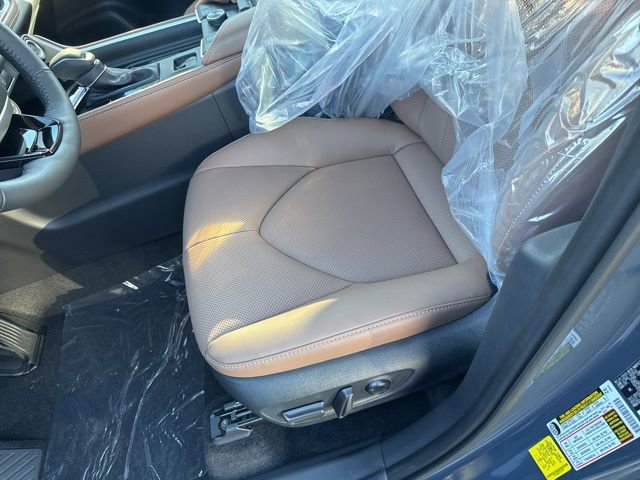 New 2026 Toyota Grand Highlander Platinum image 6