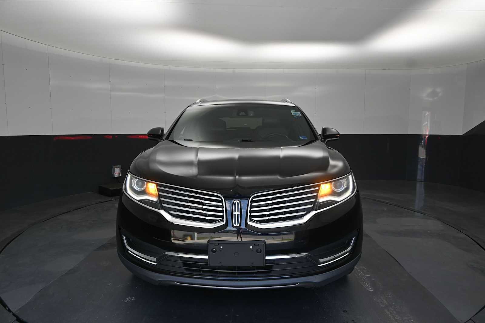 Used 2016 Lincoln MKX Reserve w/ Driver Assistance Package AWD/4WD image 20