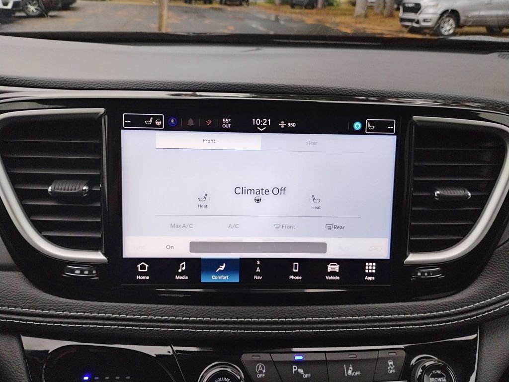 New 2026 Chrysler Pacifica Select image 30