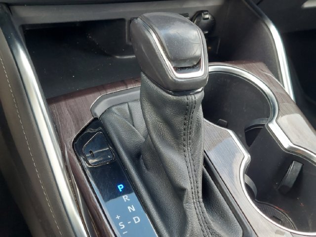 Certified 2021 Toyota Highlander Platinum AWD/4WD image 46