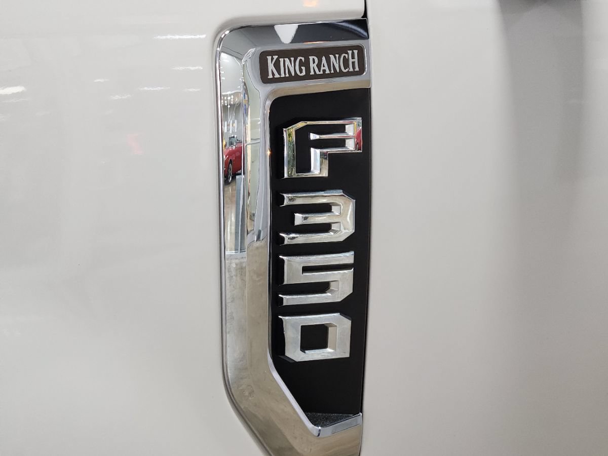 Used 2019 Ford F350 King Ranch w/ King Ranch Ultimate Package AWD/4WD image 25