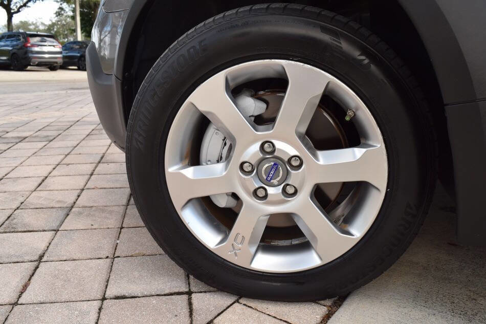 Used 2011 Volvo XC70 3.2 w/ Premium Pkg image 82