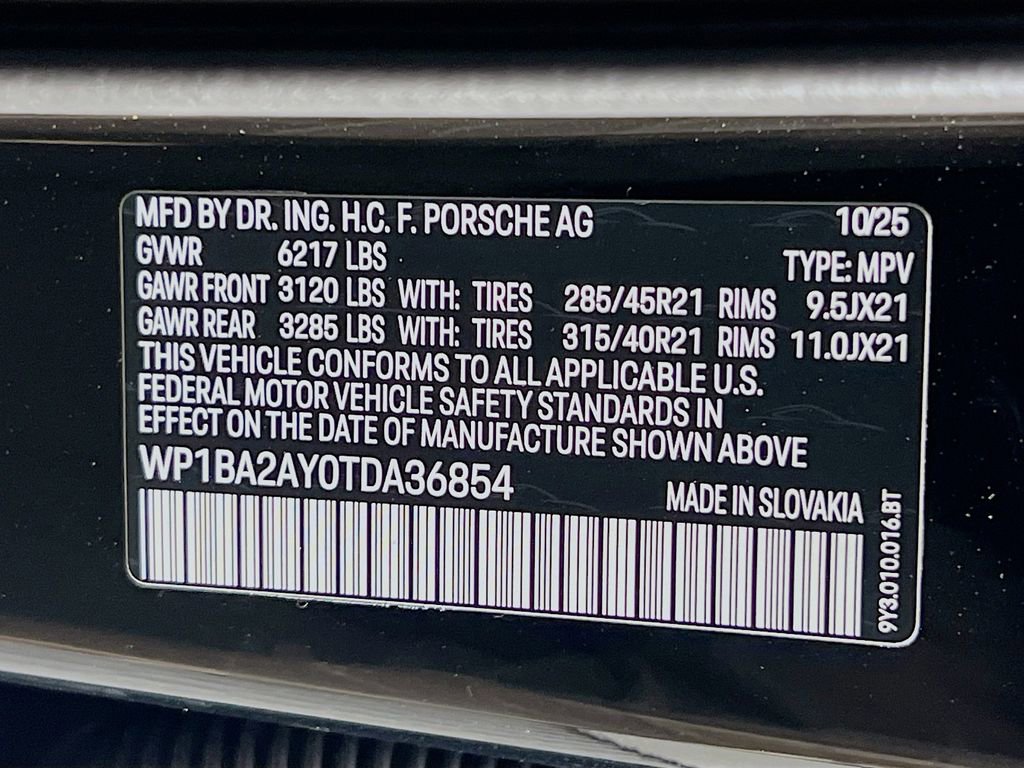 New 2026 Porsche Cayenne Coupe image 34