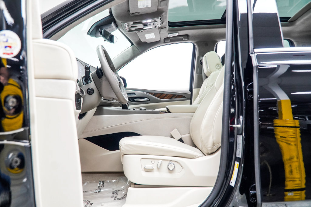 Used 2024 Cadillac Escalade Premium Luxury Platinum RWD image 54