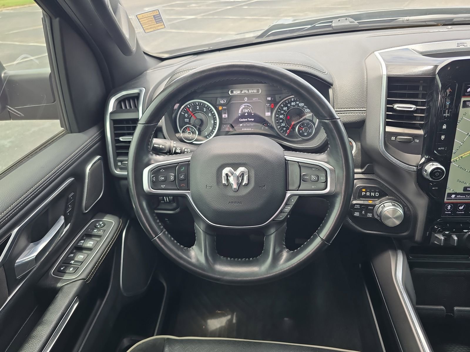 Used 2021 RAM 1500 Laramie AWD/4WD image 9