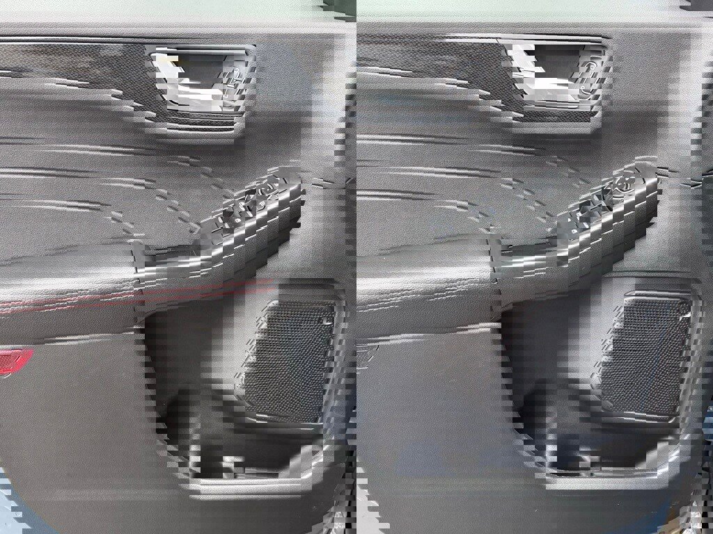 New 2026 Ford Escape ST-Line w/ Tech Pack #1 image 43