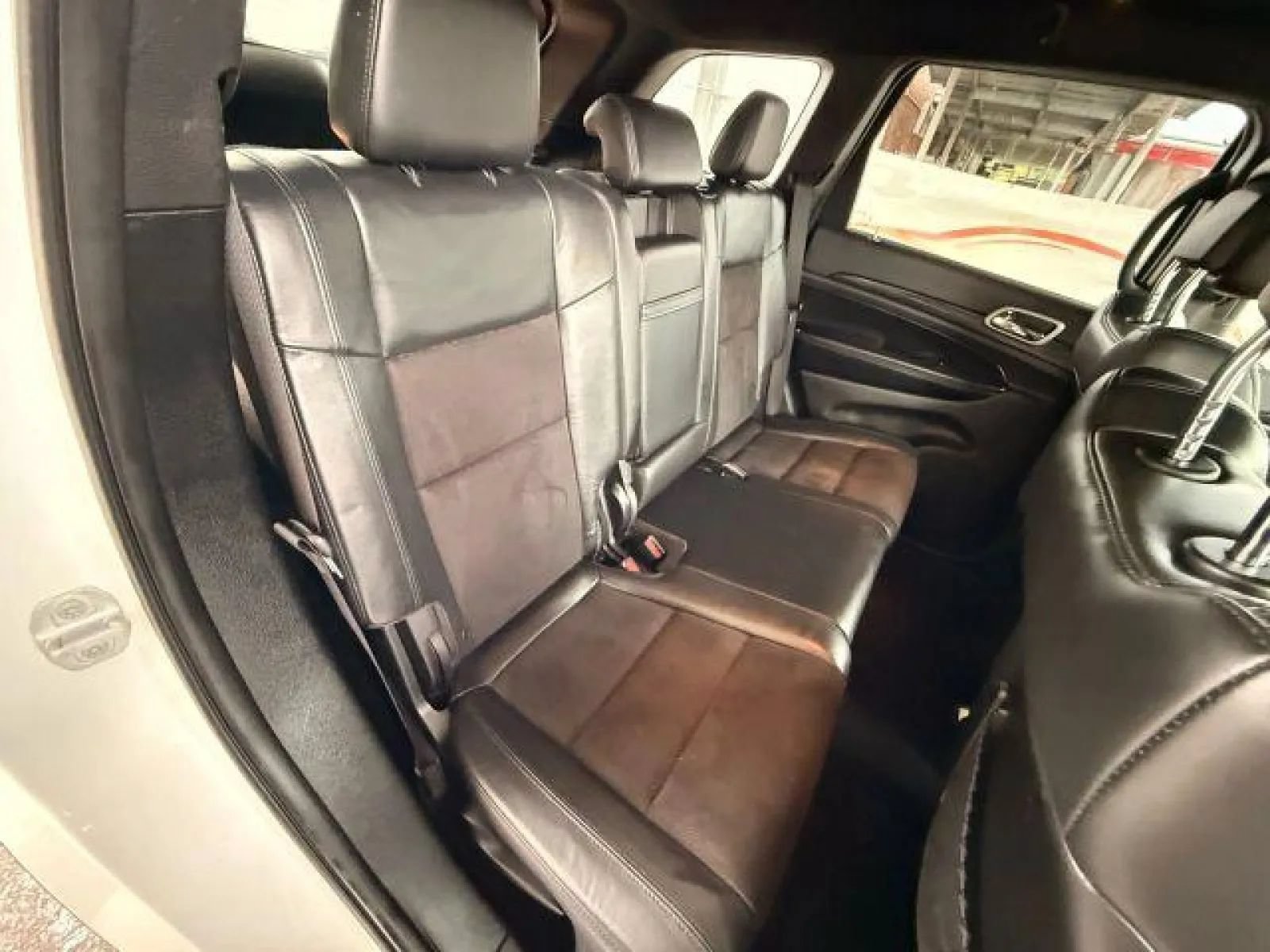 Used 2020 Jeep Grand Cherokee Altitude AWD/4WD image 21