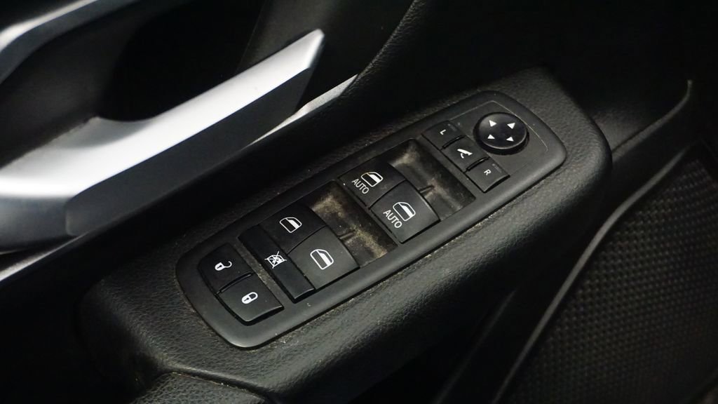 Certified 2019 RAM 1500 Big Horn image 27