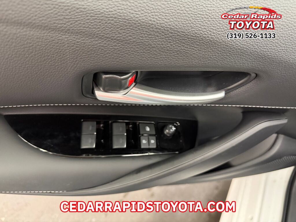 New 2026 Toyota Corolla SE image 8