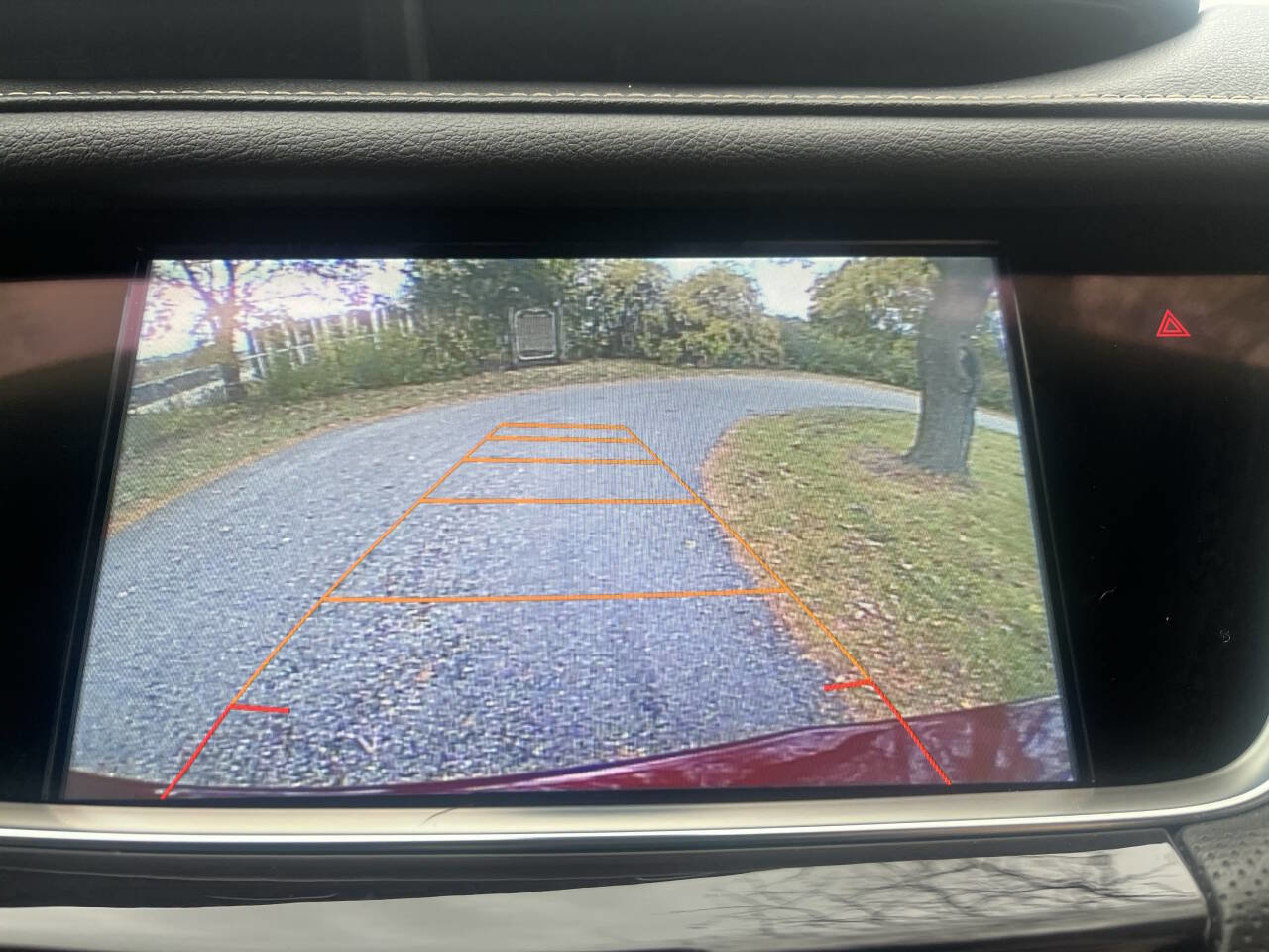 Used 2017 Cadillac XT5 Luxury w/ Driver Awareness Package image 19