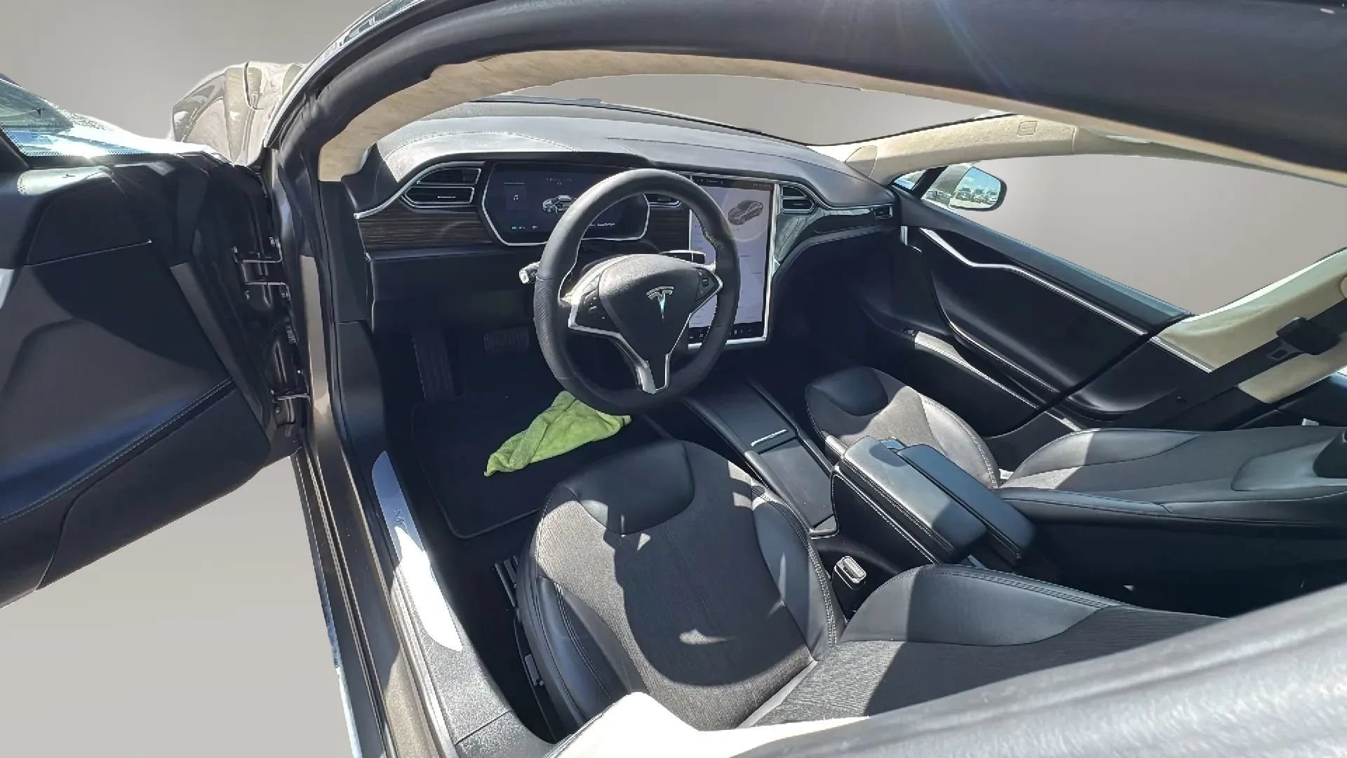 Used 2016 Tesla Model S 60 RWD image 11
