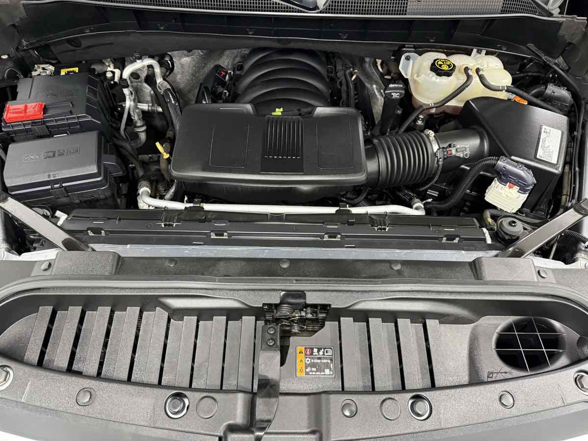 Used 2021 Chevrolet Silverado 1500 LTZ image 31