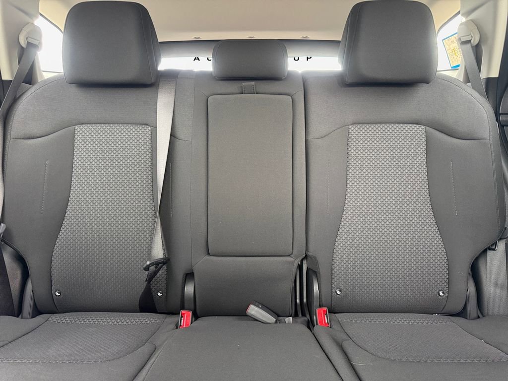 New 2026 Kia Sportage LX image 16