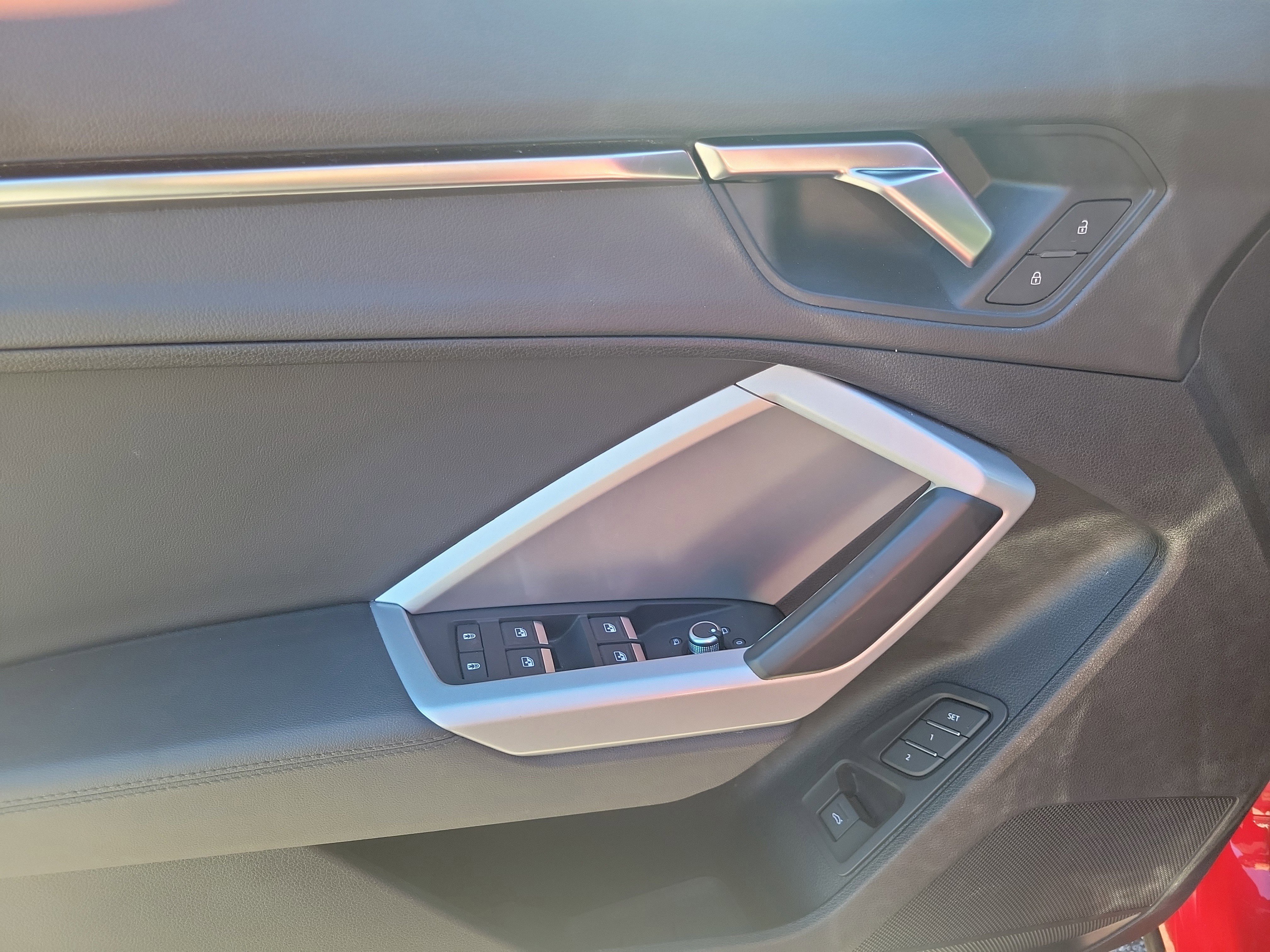 Used 2024 Audi Q3 2.0T Premium image 23