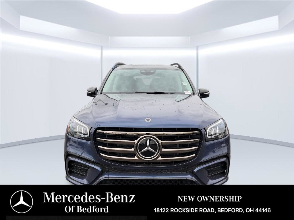 Used 2026 Mercedes-Benz GLS 450 4MATIC image 2
