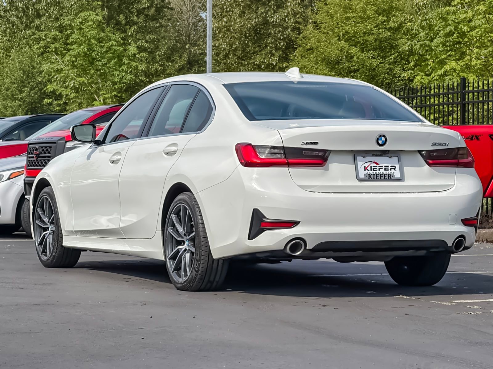 Used 2021 BMW 330i xDrive Sedan AWD/4WD image 6