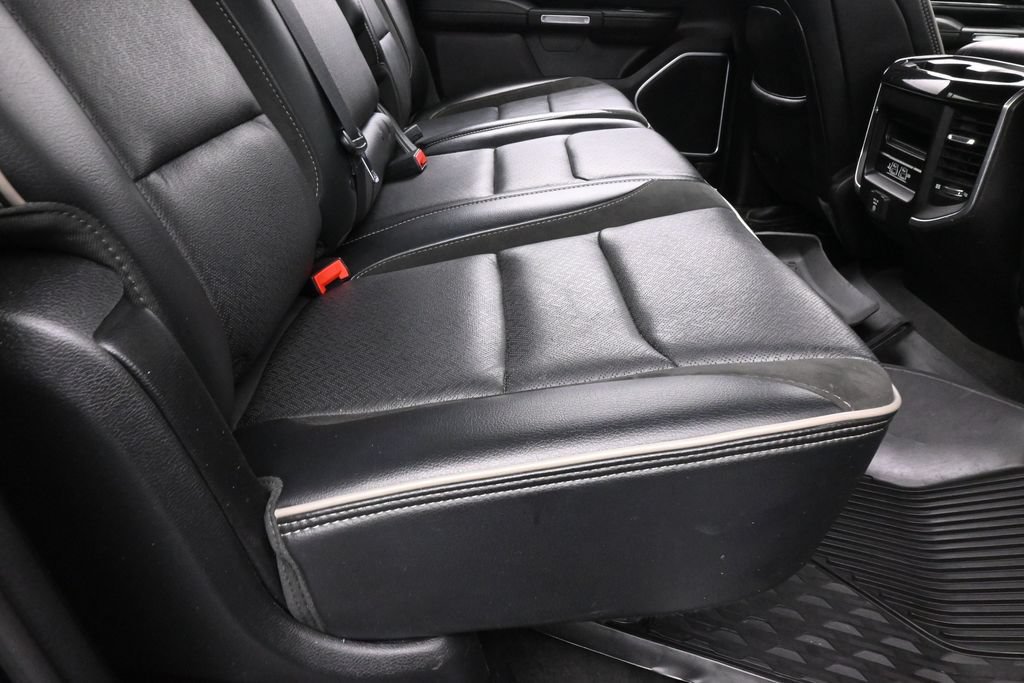 Used 2020 RAM 1500 Laramie w/ Sport Appearance Package AWD/4WD image 39
