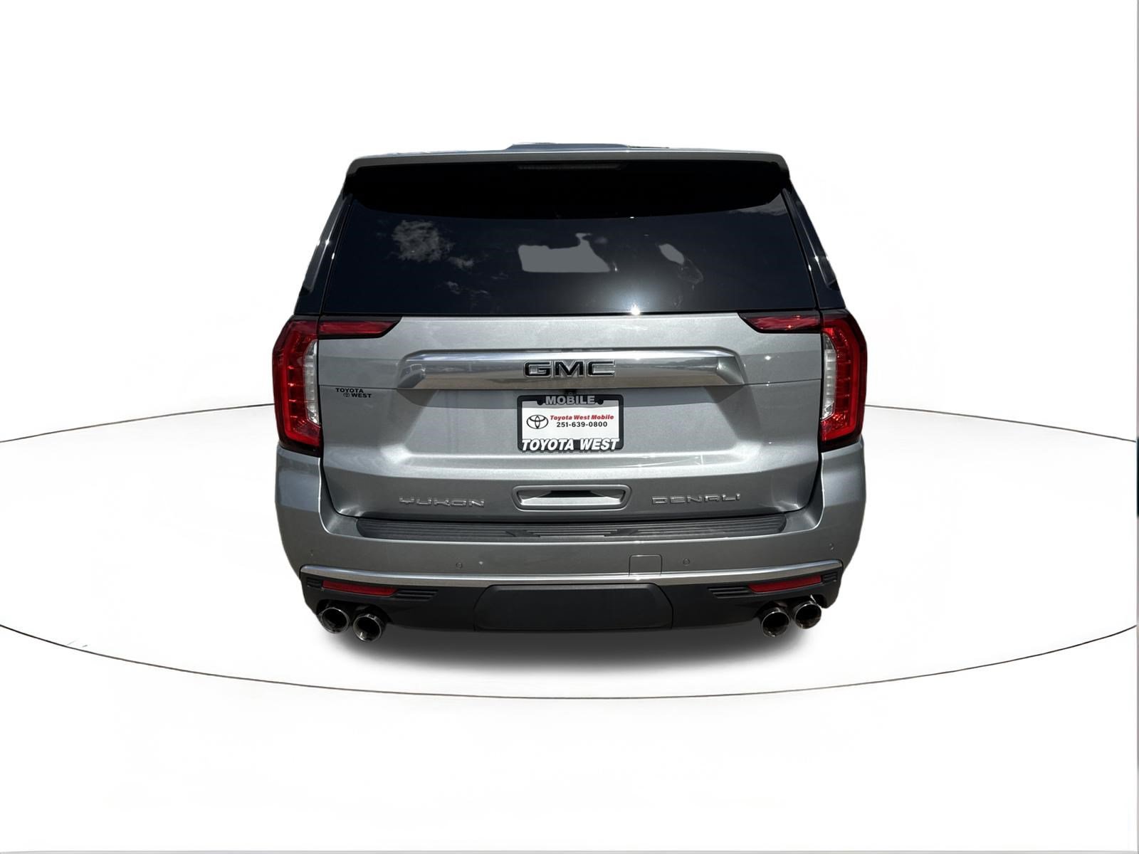Used 2024 GMC Yukon Denali AWD/4WD image 4