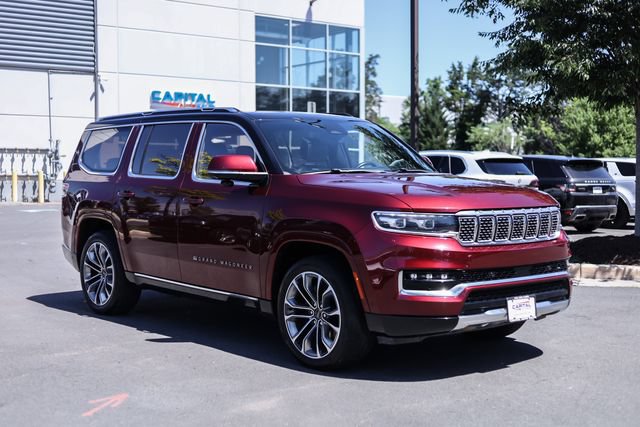 Used 2022 Jeep Grand Wagoneer Series III w/ Flexible Seating Group AWD/4WD image 8