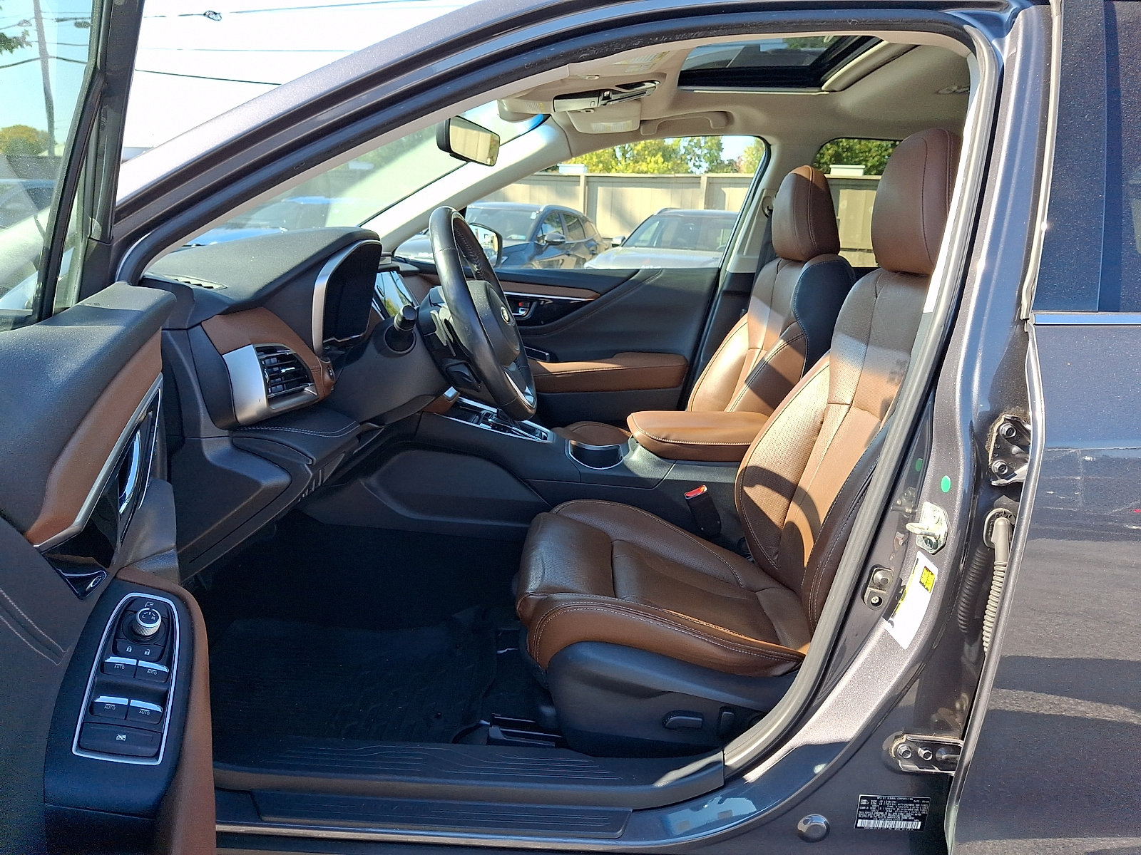 Used 2020 Subaru Outback Touring XT AWD/4WD image 15