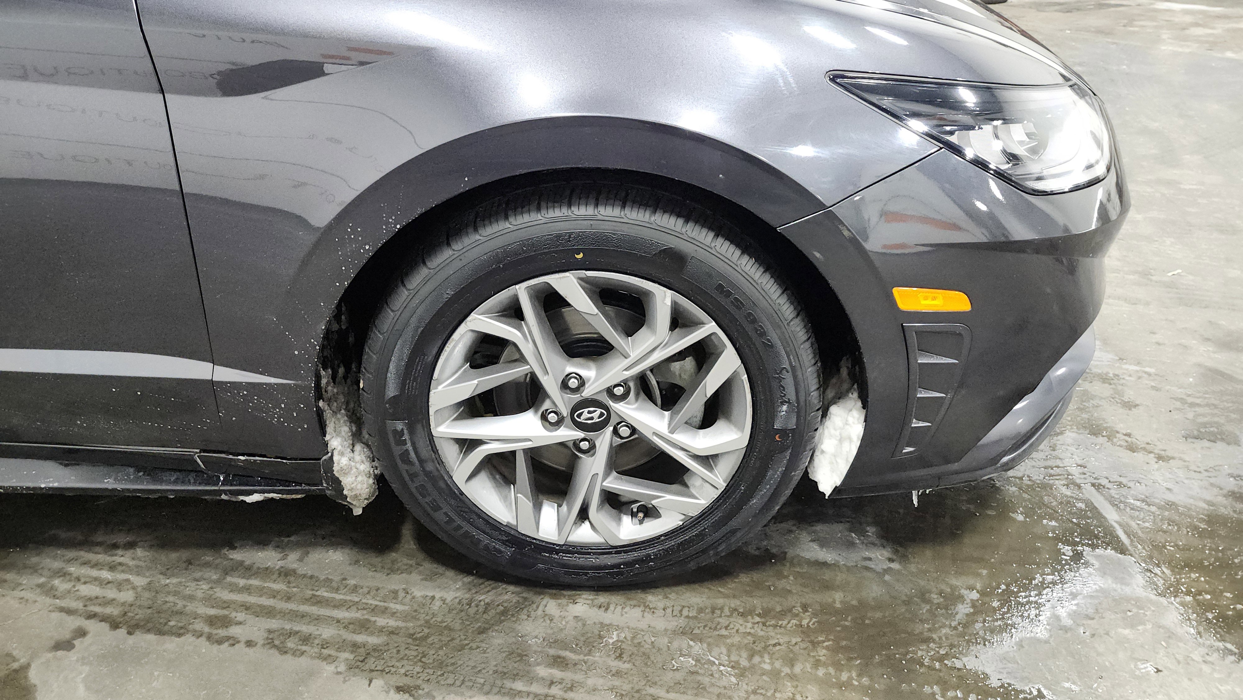 Used 2021 Hyundai Sonata SEL w/ Winter Weather Package image 11